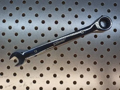Klucz płasko-oczkowy z grzechotką Cr-V 13 mm JOBIextra